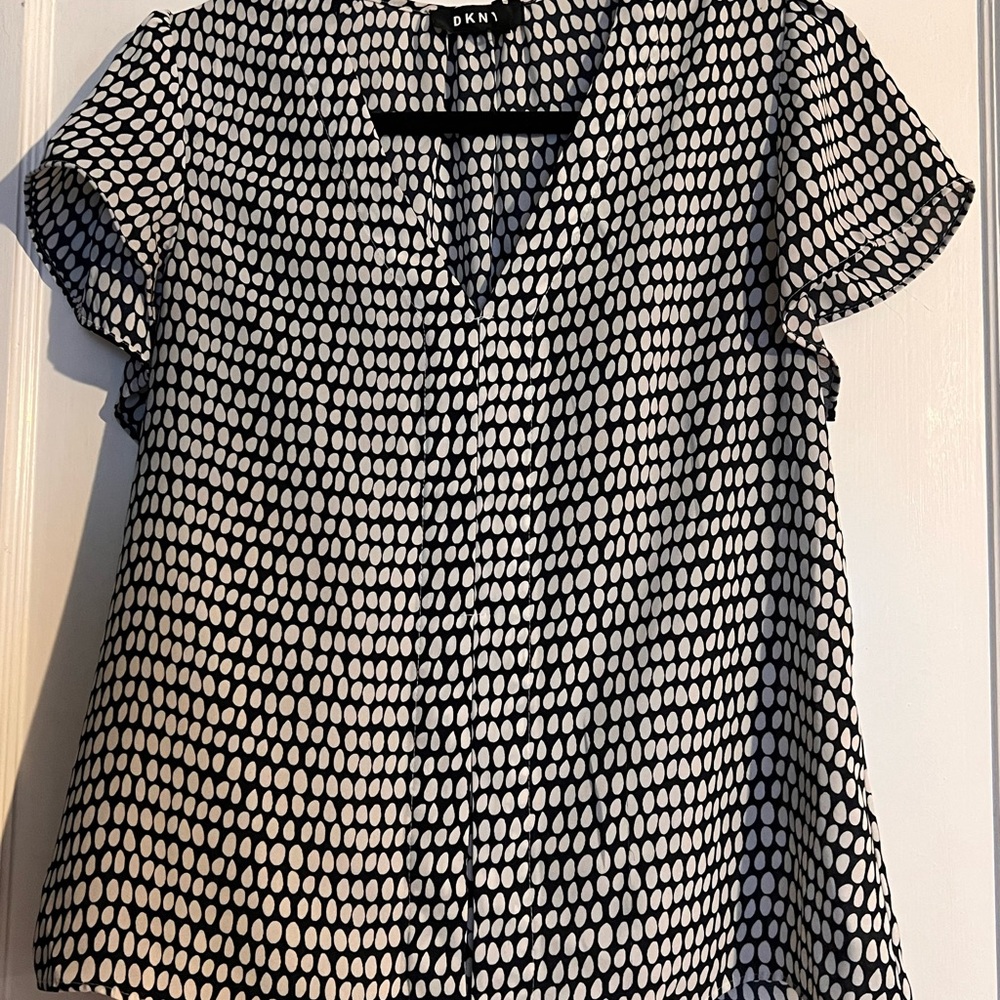 DKNY Monochrome Oval Print Blouse